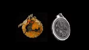 300 years old shipwreck pocketwatch
