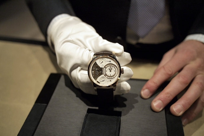 Duometre Spherotourbillon