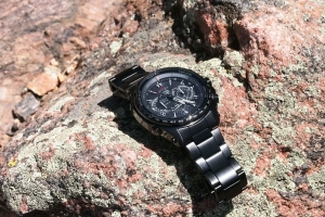 Edifice Black Label Atomic Solar Chronograph EQW-T720DC