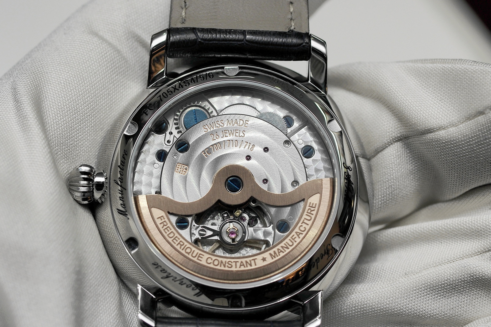 Frederique Constant-Slim Line moonphase manufacture caseback