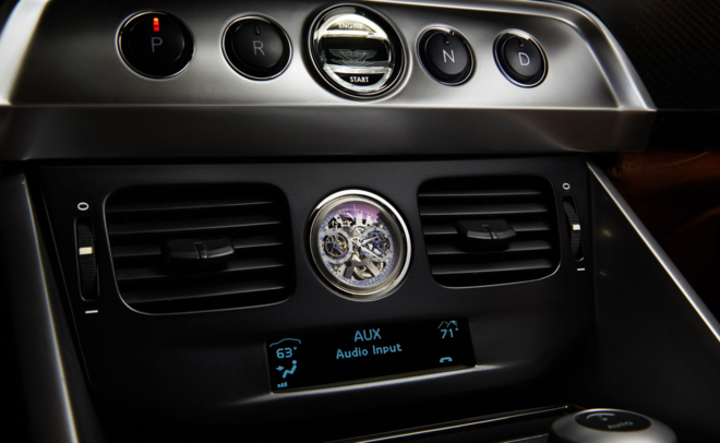 Henrik Fisker designs Aston Martin with chrono in the dashboard ...