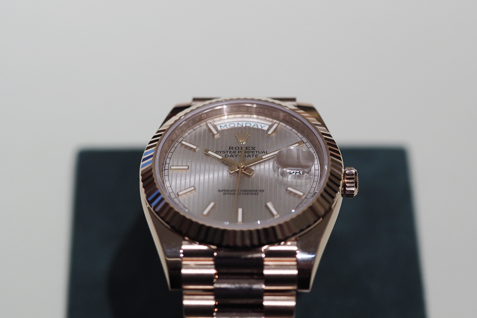 rolex day date 40 white gold review