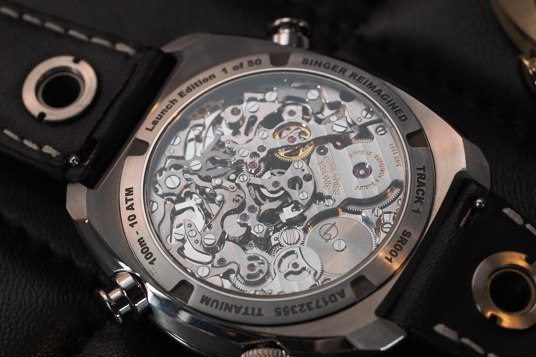 Singer Track 1 caseback