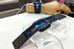 Nubia Alpha wearable smartphone