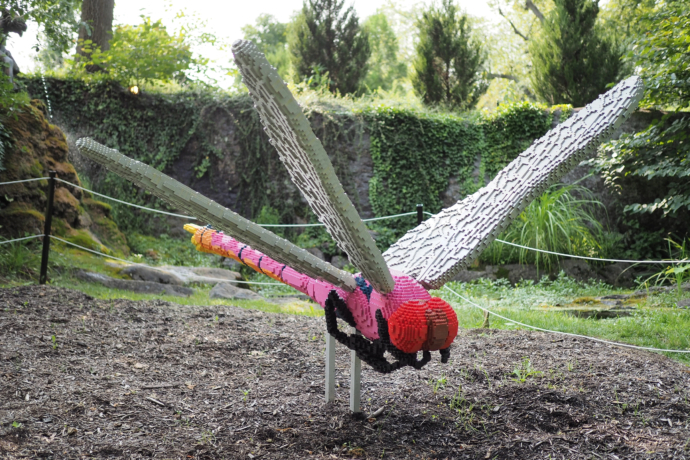 Sean Kenney Dragon Fly Lego Sculpture