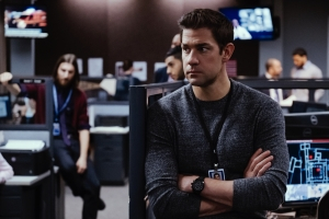 John Krasinski's Hamilton Khaki Field Chrono in "Jack Ryan"