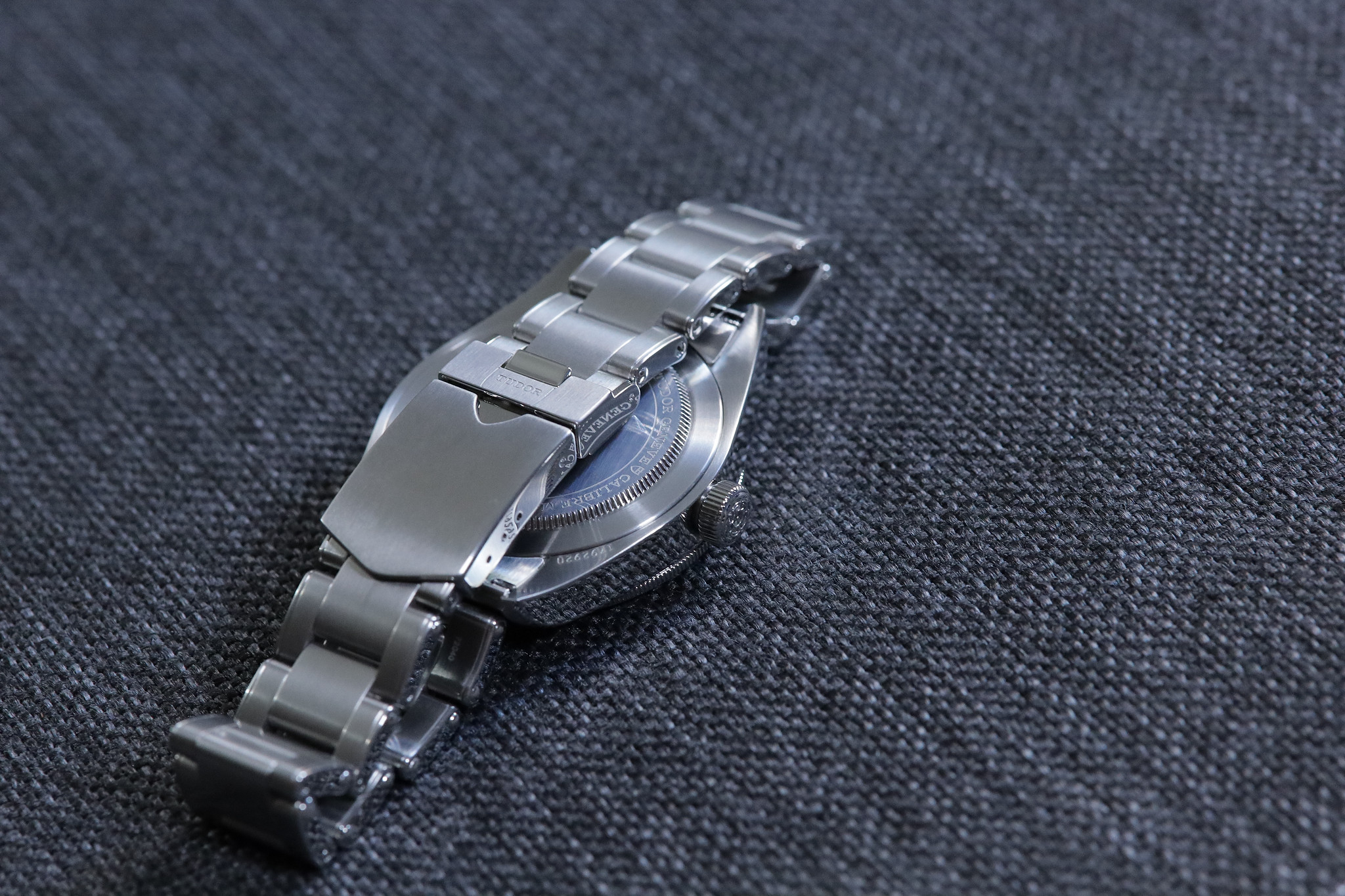 Tudor Black Bay 58 back