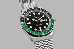 2020 Q Timex Reissue Black and Green
