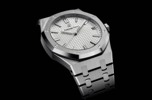 Audemars Piguet Royal Oak 15500 Silver Dial