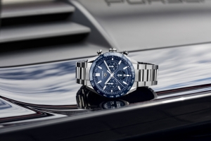 2020 TAG Heuer Carrera Sport Chronograph