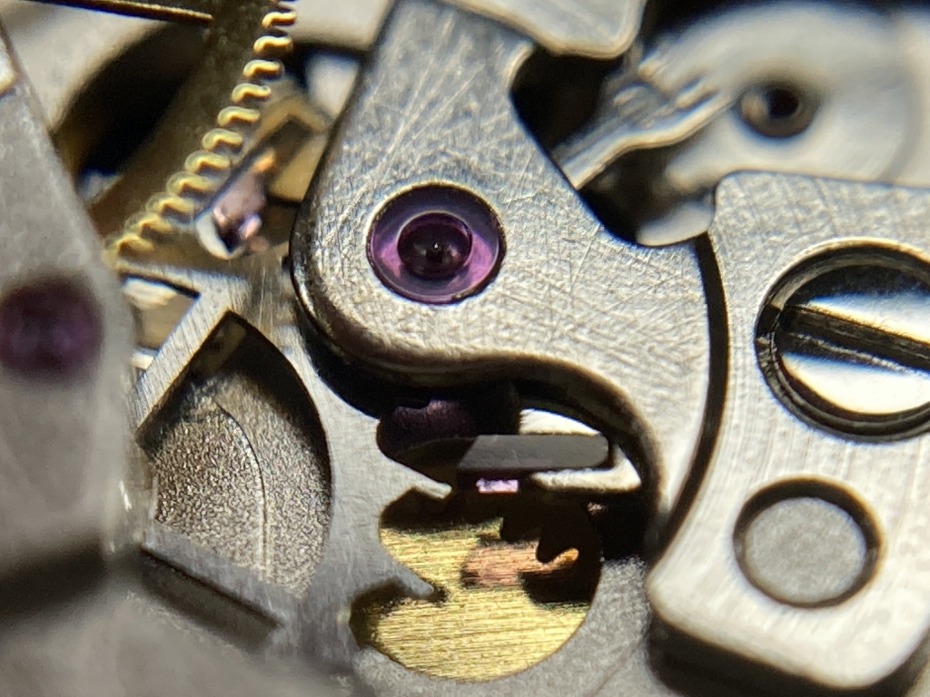Assortimento 100 rubini orologi meccanici pallet Jewels Mechanical Watches parts 