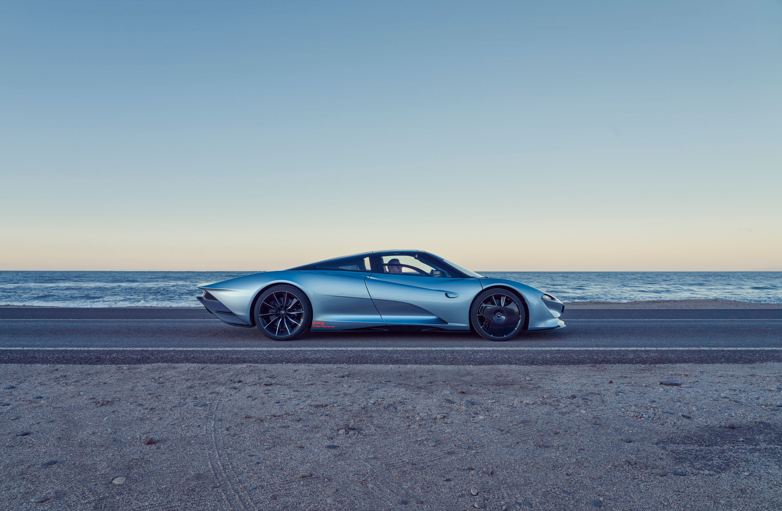 Mclaren Speedtail profile Photo by ©johnwycherley