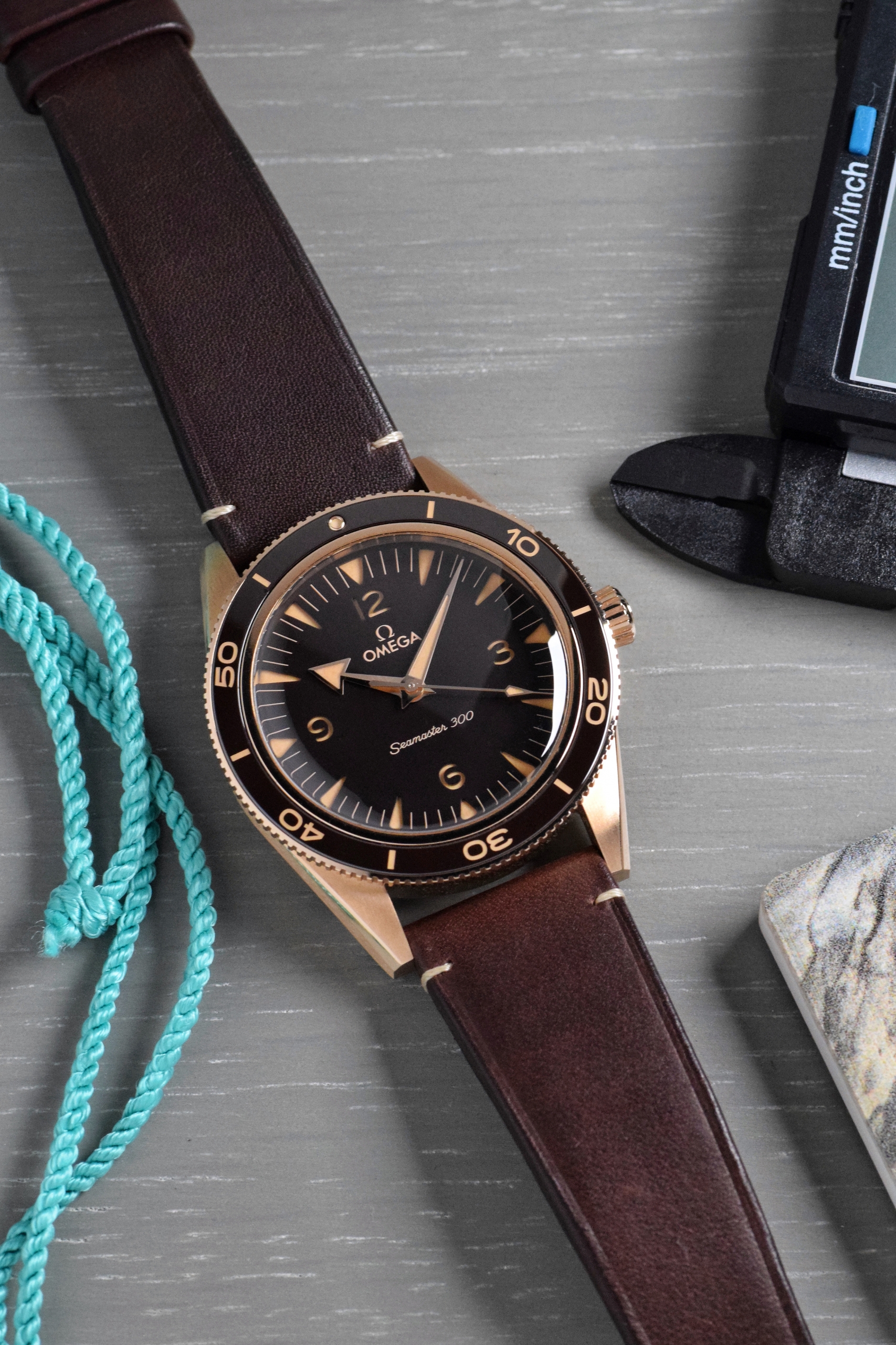 REVIEW: Omega Seamaster 300 Co-Axial Master Chronometer Bronze Gold
