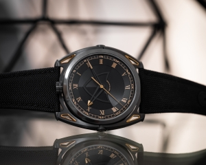 De Bethune DB27 Titan Hawk JPS