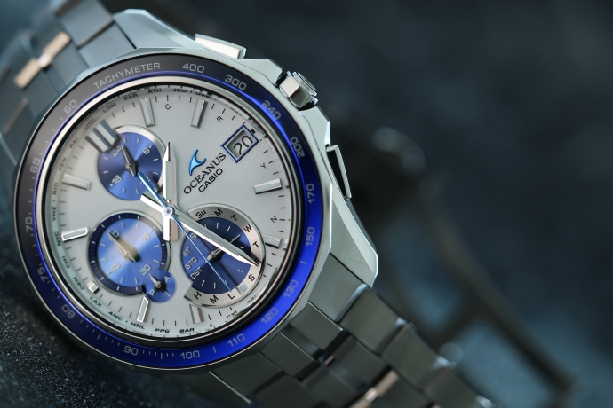 Oceanus Manta OCW-S7000D-7AJF dial close-up