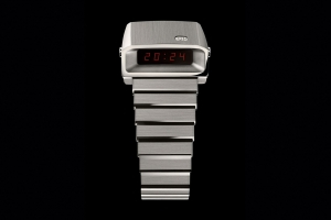 Girard-Perregaux x Saint Laurent Casquette 2.0