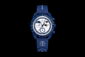 MoonSwatch Mission to Earthphase Moonshine Gold